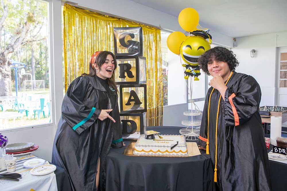 GL Homes and Youth Haven celebrate the class of 2022.