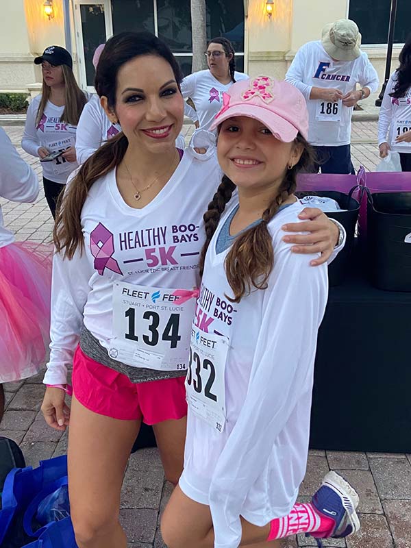 GL Homes sponsors and participates in Breast Cancer charity event.