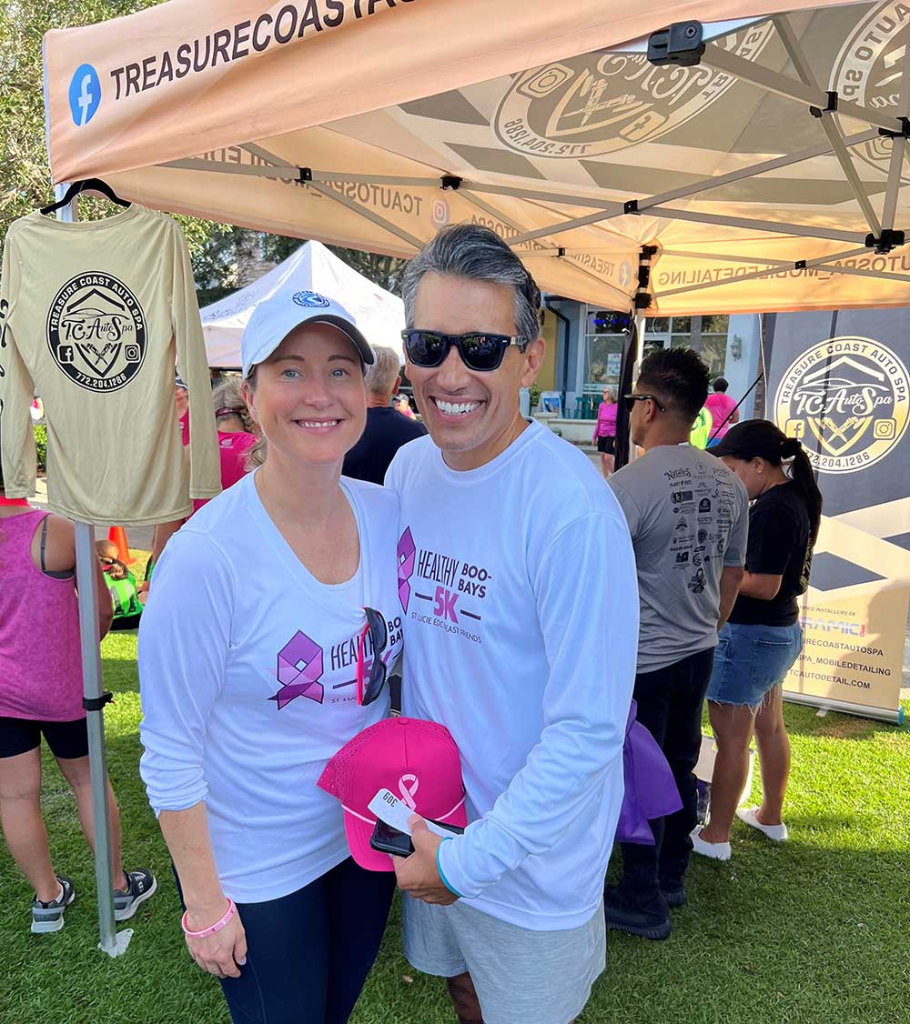 GL Homes participates in Breast Cancer Charity event.