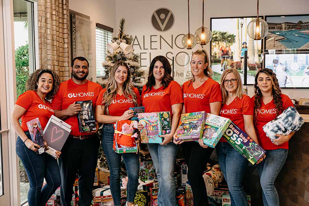 GL Homes helps Boys & Girls Clubs of Tampa Bay during Christmas.
