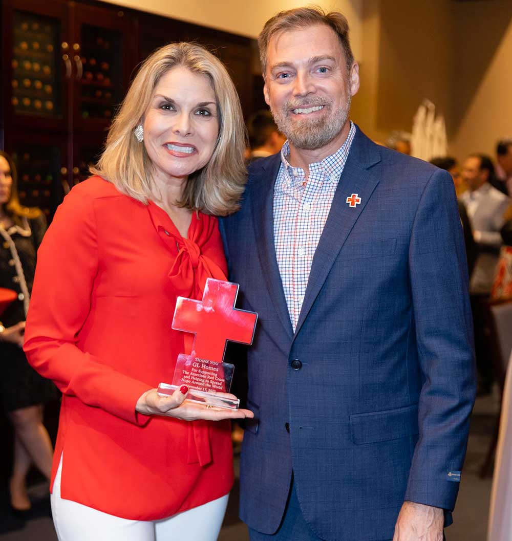 GL Homes is honored by the Red Cross with Hope Around the World Award.