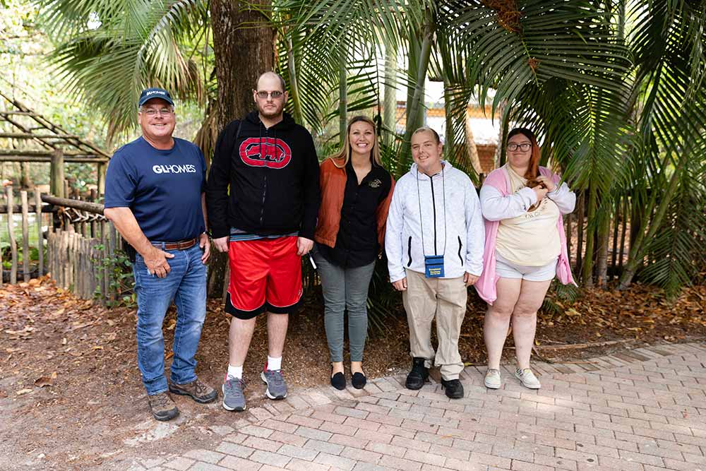 Legal Aid Society of Palm Beach County visits the Palm Beach Zoo with GL Homes.