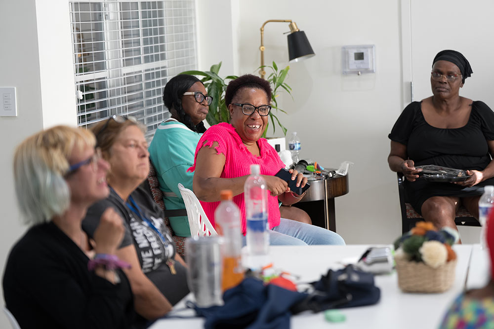 GL Homes supports Feeding South Florida.